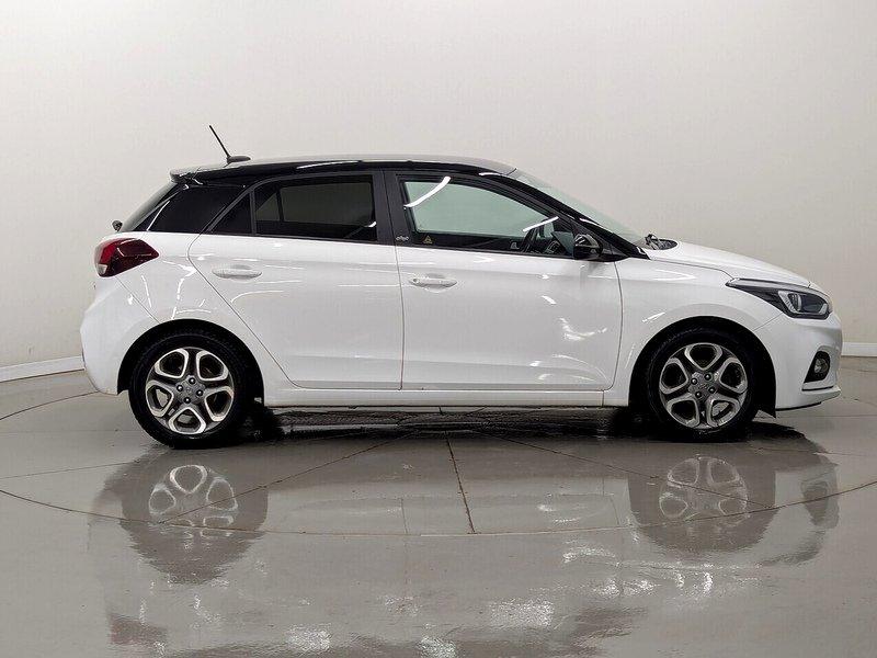 Hyundai i20 Photo freshmotors-2e31d351b12c1f8c73a2d0ca5c3799622d4c2d7f.jpg