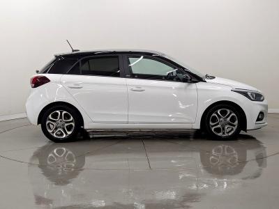 Hyundai i20 Photo freshmotors-2e31d351b12c1f8c73a2d0ca5c3799622d4c2d7f.jpg