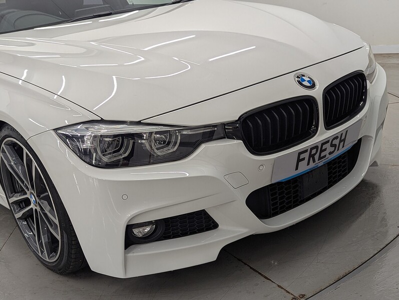 BMW 3 Series Photo freshmotors-2e5f6d90490b015af61b631afcf3c09c3b01fdef.jpg