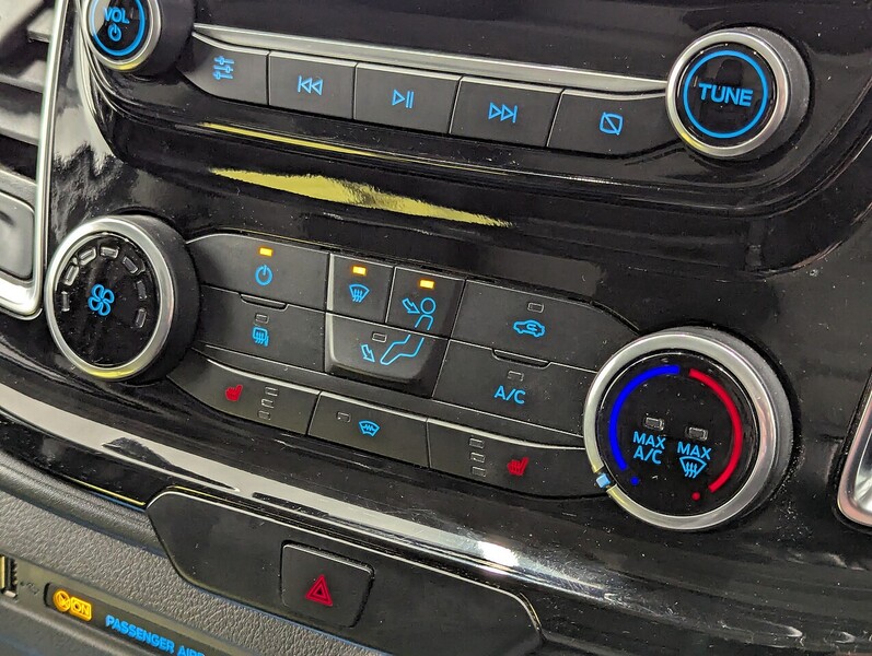 Ford Transit Custom Photo freshmotors-2e7a7d01ee4213ab2acf9f05cb87235b1cb06bc9.jpg