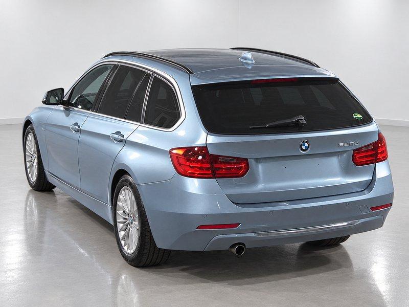 BMW 3 Series Photo freshmotors-322b1f49965db83b134de0522a8320820d586aac.jpg