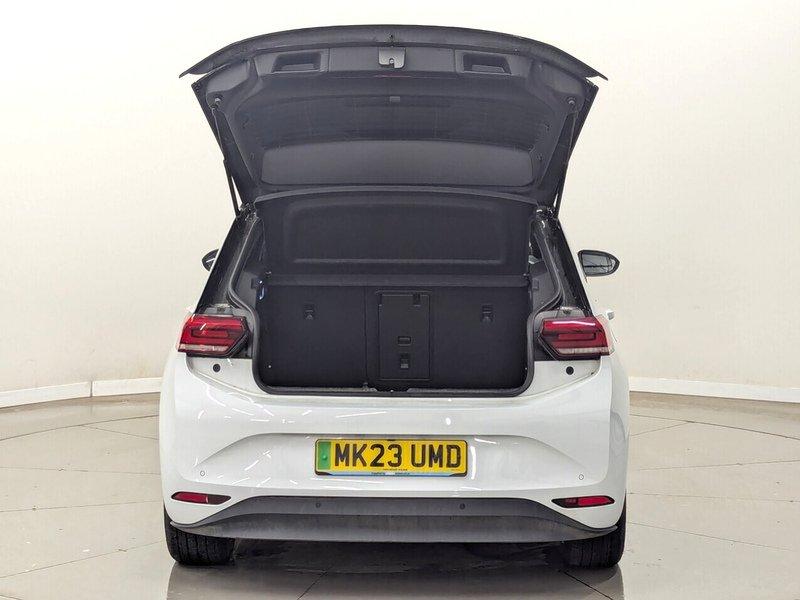 Volkswagen ID.3 Photo freshmotors-3243e8947a4bf2465f0801c4698b910a2e2e0a1a.jpg
