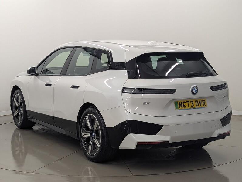 BMW iX Photo freshmotors-33689174e8f2fbd714cd12741050643647439f0e.jpg