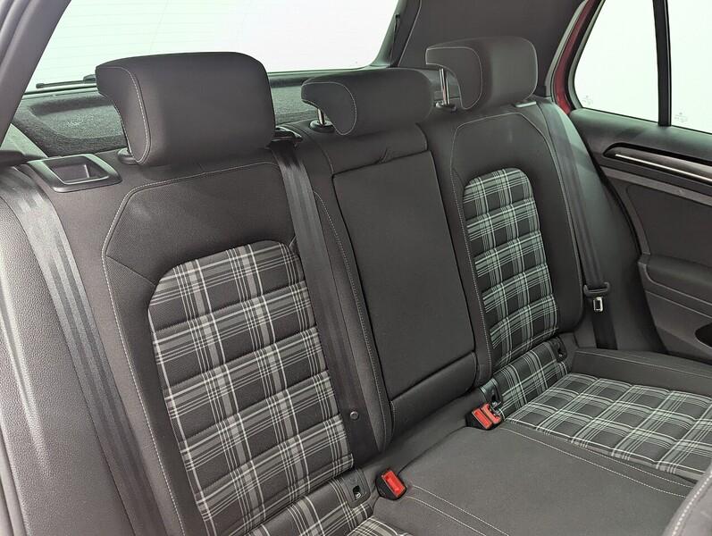 Volkswagen Golf Photo freshmotors-340e556c425a4c6be0caf6d513a2feaf7aaf9f37.jpg