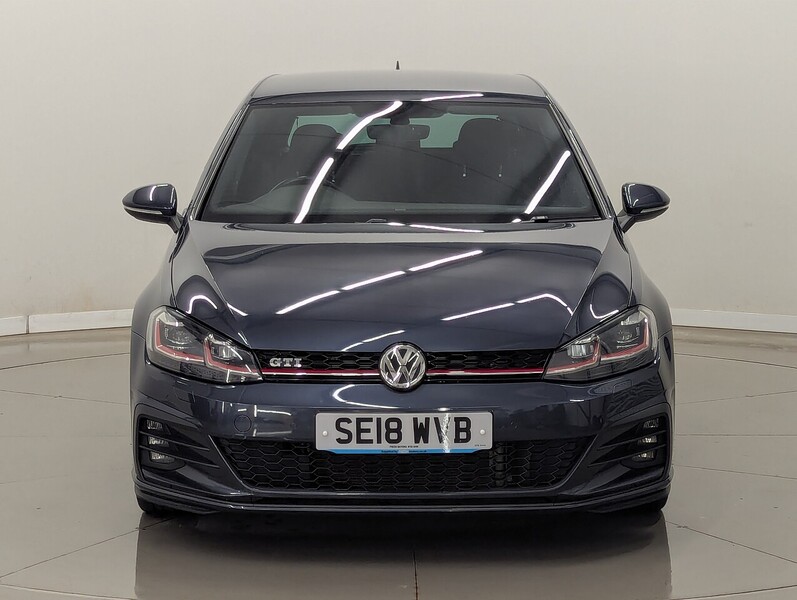 Volkswagen Golf Photo freshmotors-3466cb8366540f9d47ccc136177f9d5fe347b405.jpg