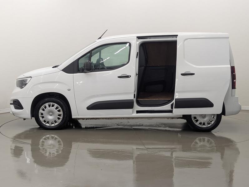 Vauxhall Combo Photo freshmotors-34c0eefc23f17cc7cc41fa282ad74ae34a717d91.jpg
