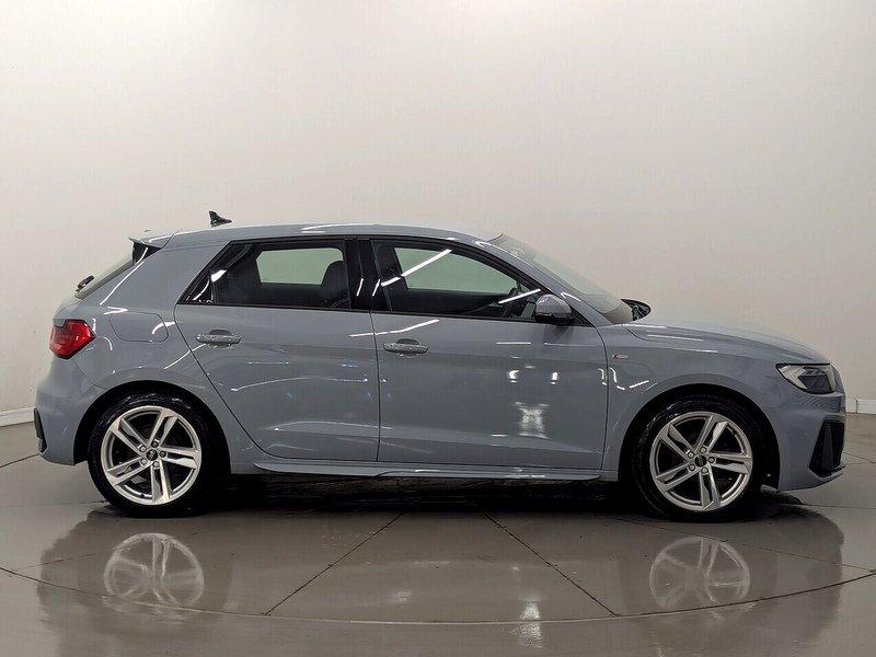 Audi A1 Photo freshmotors-3adde7b988fa21f3187c7768b535a32dff34c5df.jpg
