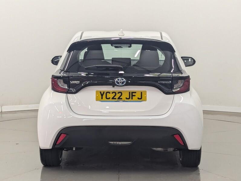 Toyota Yaris Photo freshmotors-3d52f4662b391330601a52e9a29307beced0efe3.jpg