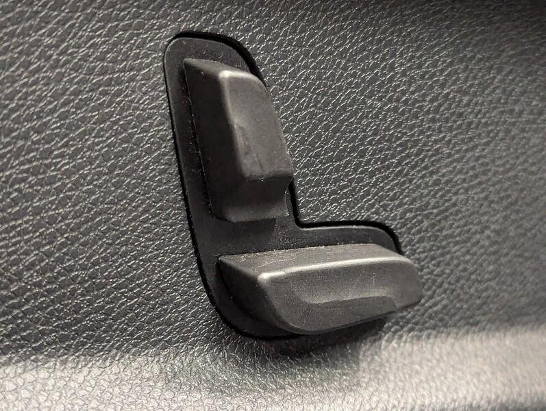 Mercedes-Benz E Class Photo freshmotors-3d538bffc56c1f66edca674a1d5118ad1f0103fe.jpg