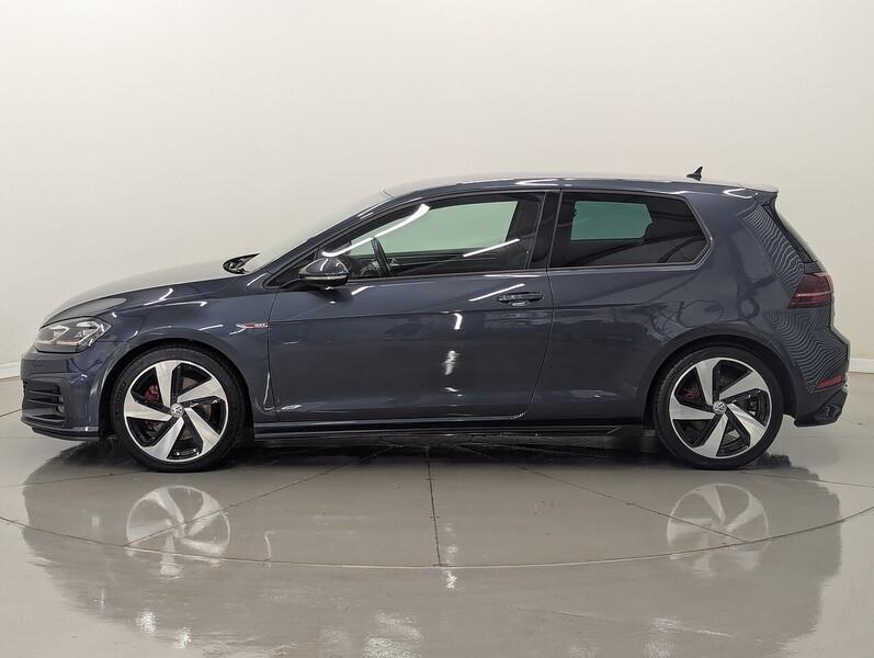 Volkswagen Golf Photo freshmotors-3ed7e5fbfb598dbecc5df30231ccc417a5eed15f.jpg