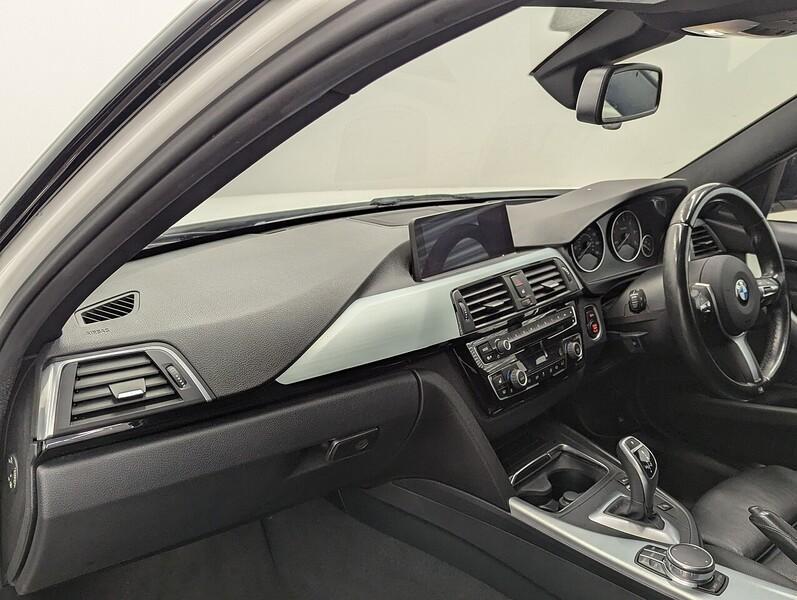 BMW 3 Series Photo freshmotors-406f7a19cce354a639e253f02e39c983c679ed30.jpg
