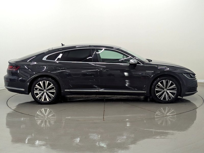 Volkswagen Arteon Photo freshmotors-40d16604b06a7a57b995c1dba7ba9ce04b4dd057.jpg