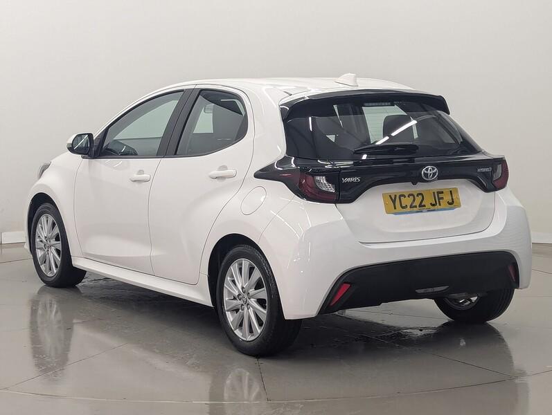 Toyota Yaris Photo freshmotors-418ae991f24e708b75ebf5bd14cd2ddd6a358a50.jpg