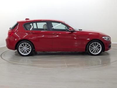 BMW 1 Series Photo freshmotors-421b63100f19b5f8ed11ed61cc40fac5ba2cae72.jpg