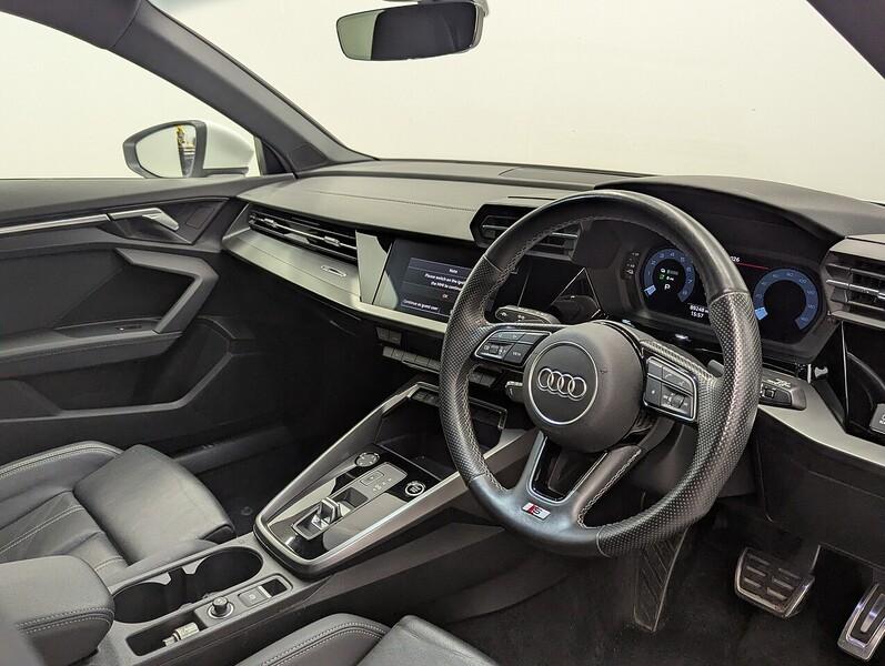 Audi A3 Photo freshmotors-4240d1e657220c47d1c2a3500a7c8f0efcda9e75.jpg