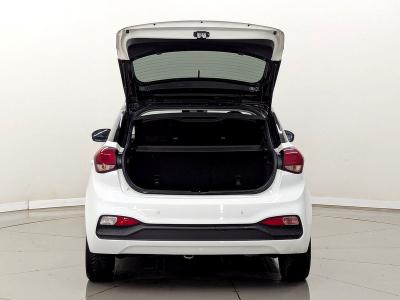 Hyundai i20 Photo freshmotors-4265d2500c7906352c5223fb3a97d5cd049ecd35.jpg