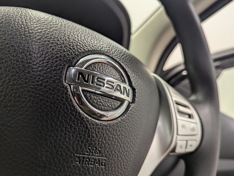 Nissan Navara Photo freshmotors-441e972b6fb51ea038a50e00d4dd9a46e7b62d2d.jpg