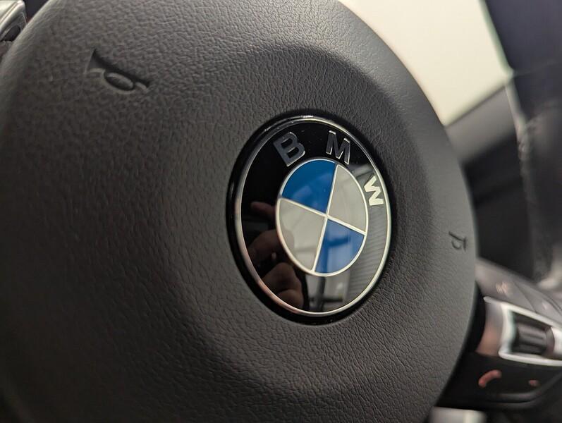BMW 3 Series Photo freshmotors-4994379faedebf1e1b265f43ee5bd77bb9ed17d4.jpg