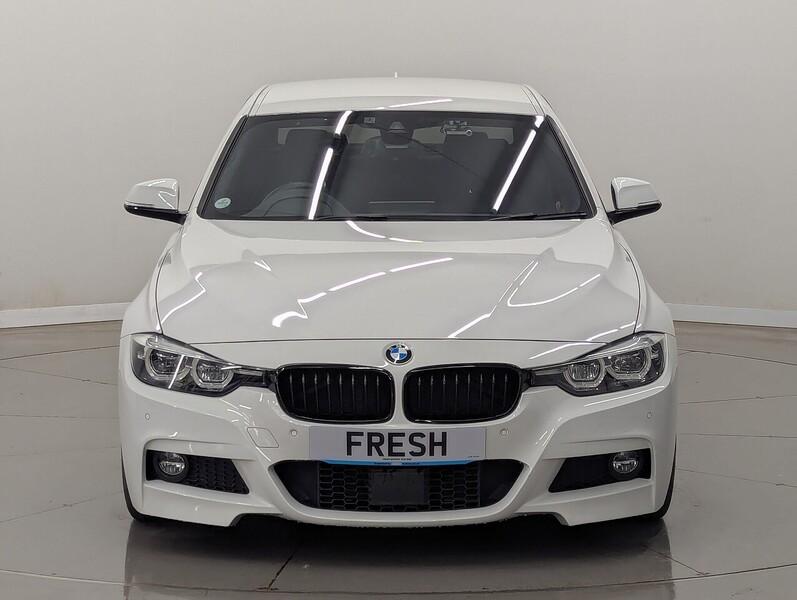 BMW 3 Series Photo freshmotors-4dba5ae59132a9504a3799d167f248e29b54eb2f.jpg