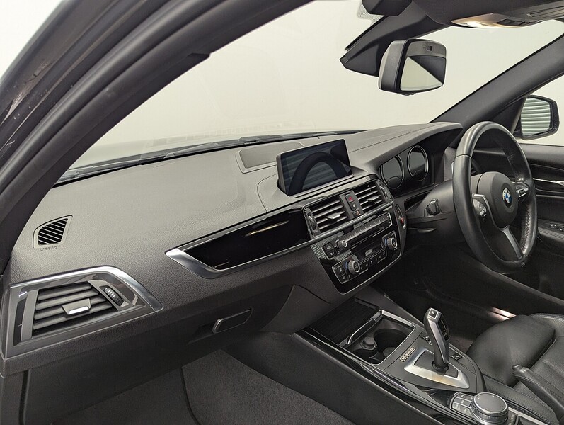 BMW 1 Series Photo freshmotors-4ed0b758702aa80acb6828de4a4d04a95178ea02.jpg