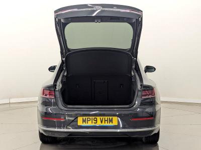 Volkswagen Arteon Photo freshmotors-4f4a63ccaaa5989f3e3ccd9eeb2f0e2c10e1fa1e.jpg