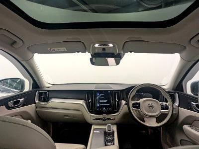Volvo XC60 Photo freshmotors-53fbe954d80713d12d585ff768d76a937c6149dc.jpg