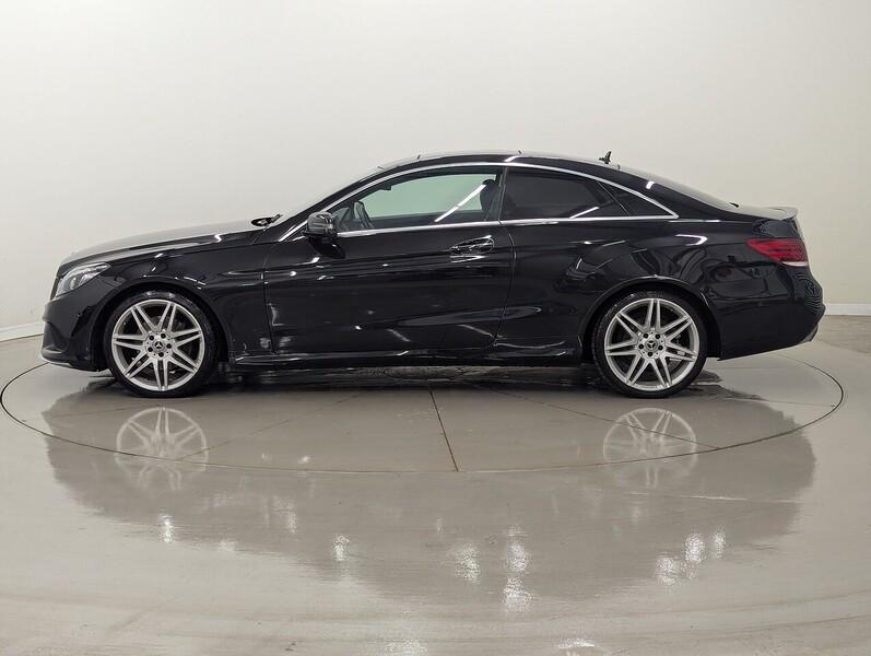 Mercedes-Benz E Class Photo freshmotors-562a7542aec5c0bd0238623b09ea95d3a97a34be.jpg