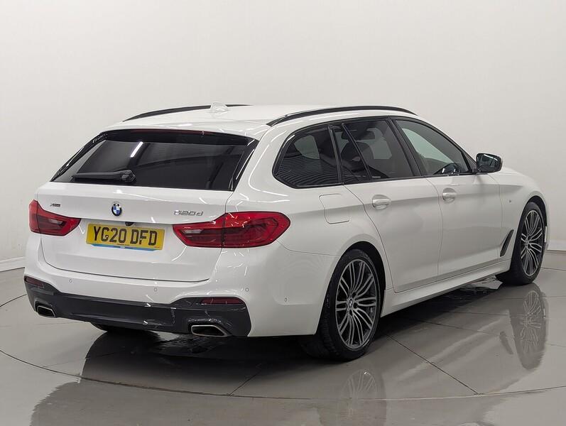 BMW 5 Series Photo freshmotors-5b5f2dfd8bd2a823899d188e2df4e63ba69d37f3.jpg