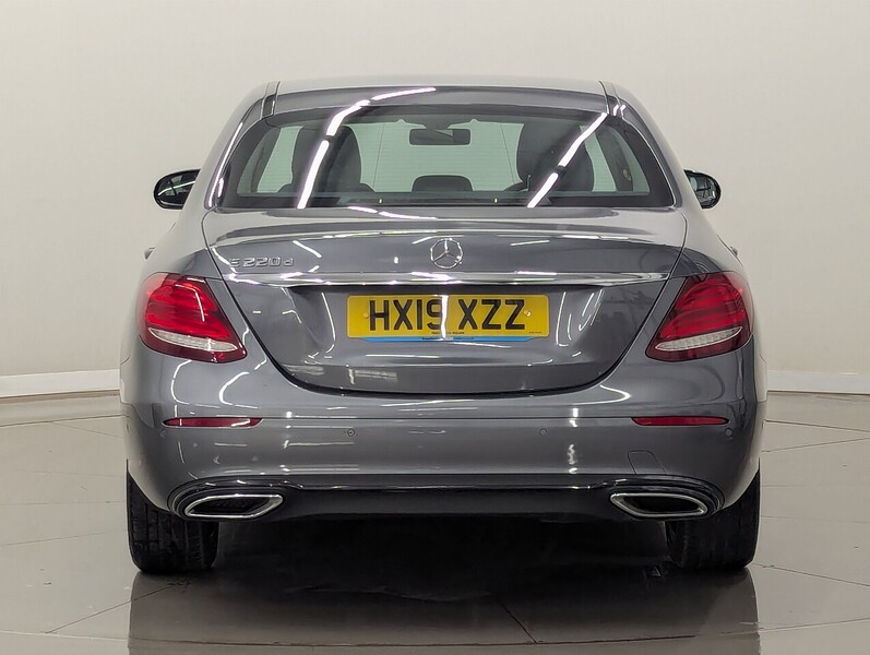 Mercedes-Benz E Class Photo freshmotors-5d3097ea08933c6965491cbe22080c2bd5cb0050.jpg