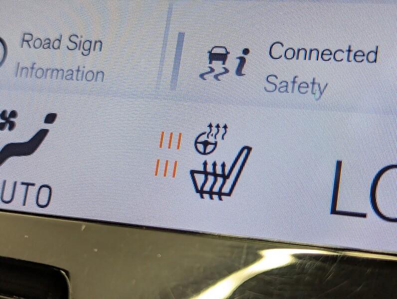Volvo XC60 Photo freshmotors-5fd78ff66e89c559477271e58848d683ba11be17.jpg