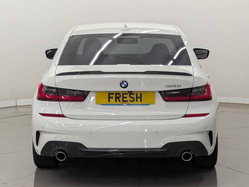 BMW 3 Series Photo freshmotors-6147fe04982070ce5f262ba9201b11fefdf7d214.jpg