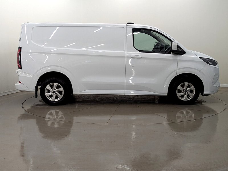 Ford E-Transit Custom Photo freshmotors-61dbd8942c8eed7e0942615b109d3ec2af60578f.jpg