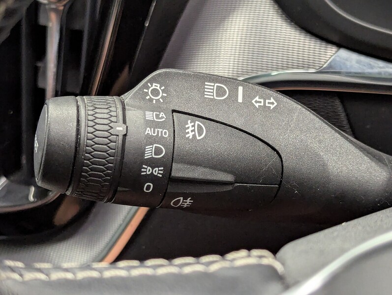 Volvo XC60 Photo freshmotors-61e5c6cbfa8f58a20aed02a9fe420467641192bd.jpg