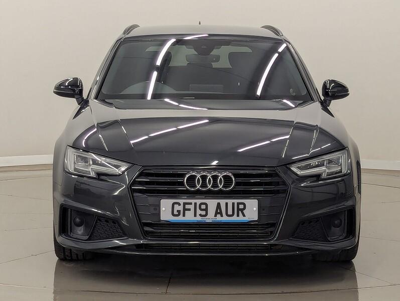 Audi A4 Avant Photo freshmotors-63317bafcae9439314c07d142f3aee7f04e7014f.jpg