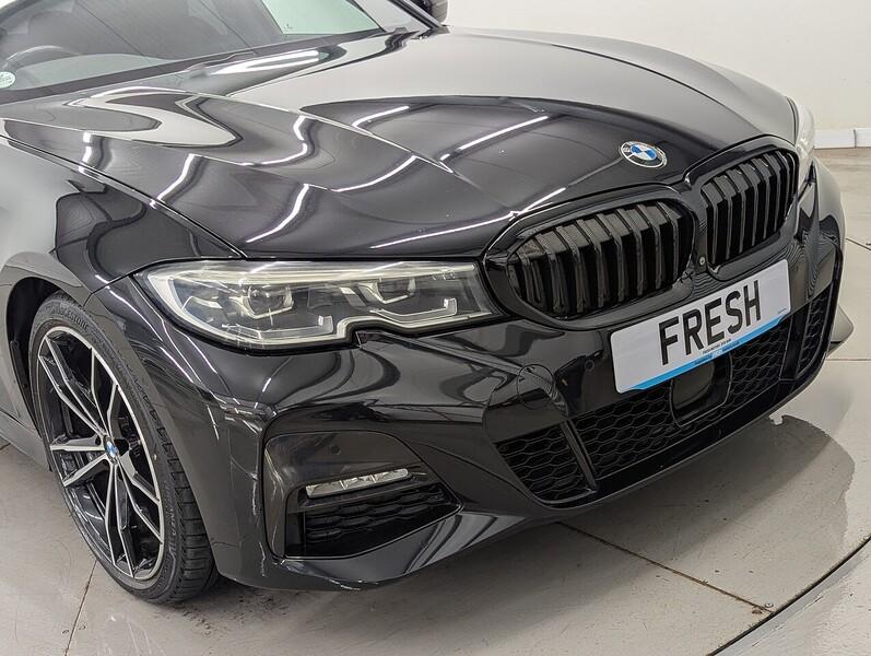 BMW 3 Series Photo freshmotors-635d73e783602f37ed5423613e67ca56c9299ce2.jpg