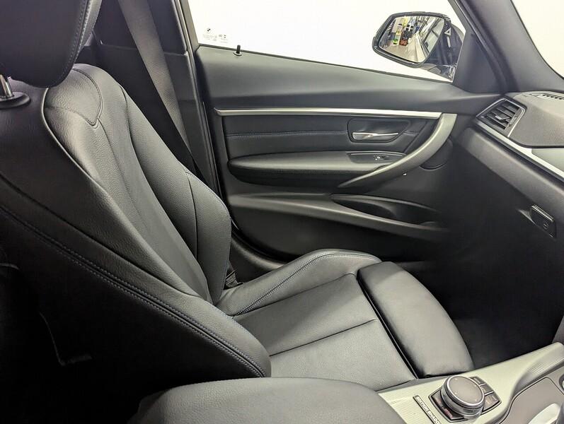 BMW 3 Series Photo freshmotors-6655027c0407c294840356f05dcecd6a32ac42de.jpg