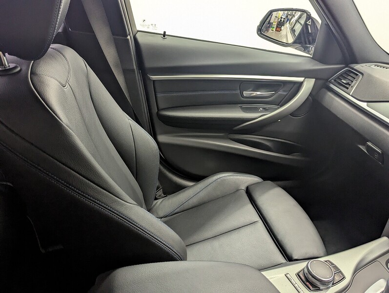 BMW 3 Series Photo freshmotors-6655027c0407c294840356f05dcecd6a32ac42de.jpg