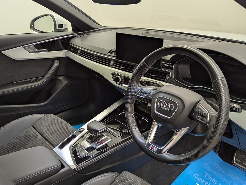 Audi A4 Photo freshmotors-66b21ddcde50b8cc5ced3f4955e115fa514e87f4.jpg