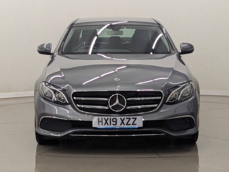 Mercedes-Benz E Class Photo freshmotors-6cbcc8050424f9dcd9a0b28369376d342e5d47f0.jpg