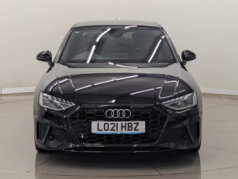 Audi A4 Photo freshmotors-6debfd866489a99954c6d787d86bdc5dcdbf2ae7.jpg
