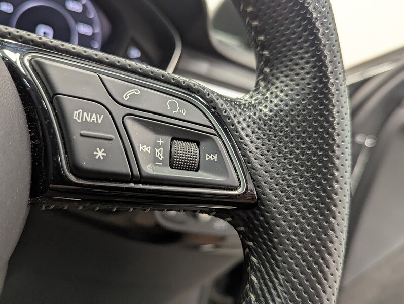 Audi A4 Avant Photo freshmotors-6ef2a489c450a9554b563b12c9adc4bc82150e79.jpg