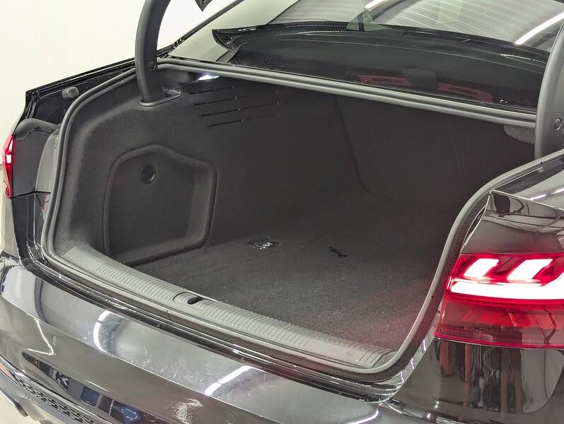 Audi A4 Photo freshmotors-7092a234d337b8d145c714c7cd7a10cd6af30a87.jpg