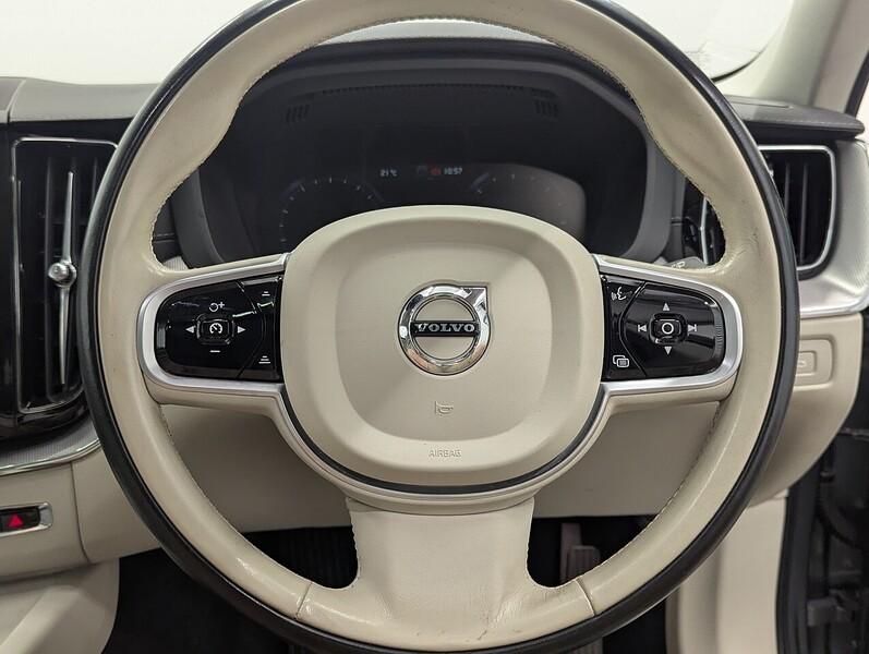 Volvo XC60 Photo freshmotors-710d084b43eabe46233c6ebea6c199baf47952fd.jpg