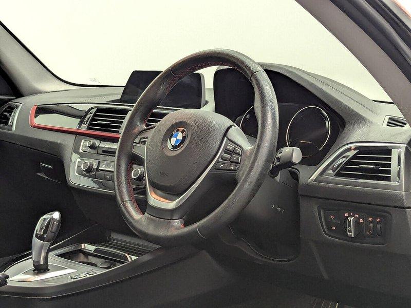 BMW 2 Series Photo freshmotors-71a32126d8ad87e17fbaa27878e18856a199e47b.jpg