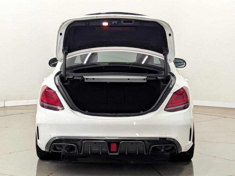 Mercedes-Benz C Class Photo freshmotors-727c742990b976b5a9b090ff0e1792b6a002b82e.jpg