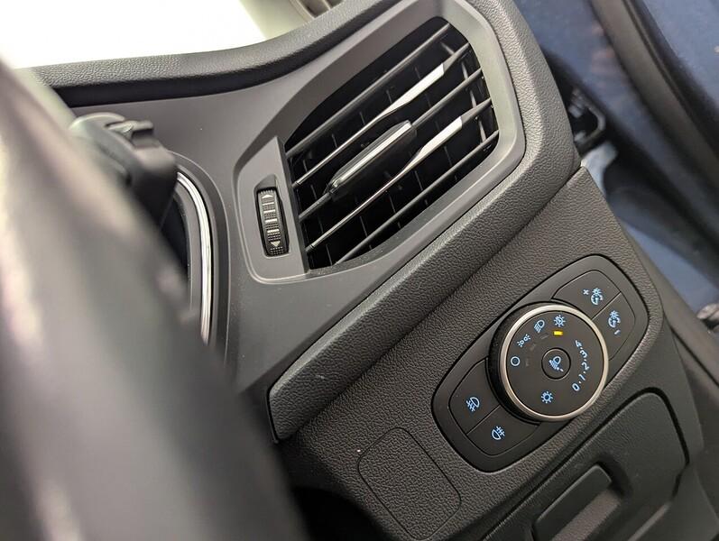 Ford Focus Photo freshmotors-7289e3f1de03fb627fe4f9a9ca679b2d71e755c2.jpg
