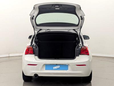 BMW 1 Series Photo freshmotors-7423e72787a8772e343b610ce52165606791944e.jpg