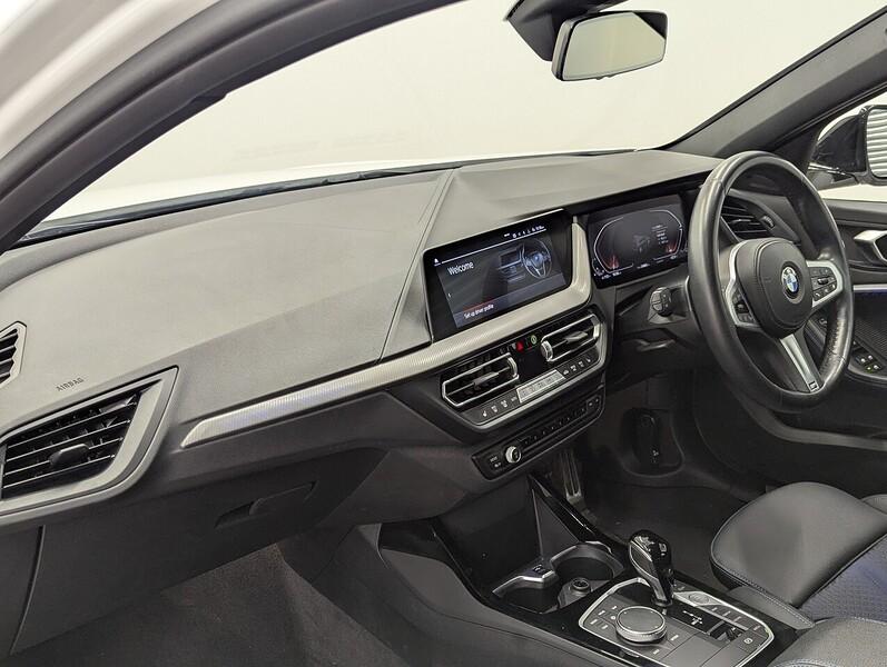 BMW 1 Series Photo freshmotors-74c7af60639f0da76d744a6fcabc0e1e80f63d3f.jpg