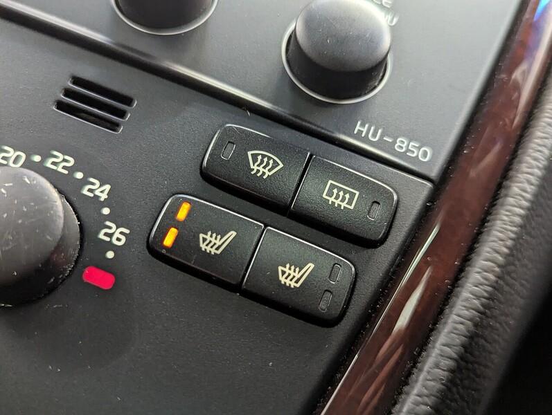 Volvo V70 Photo freshmotors-74cee8042e8071d4f62df650fbc84c434bd7d9f4.jpg