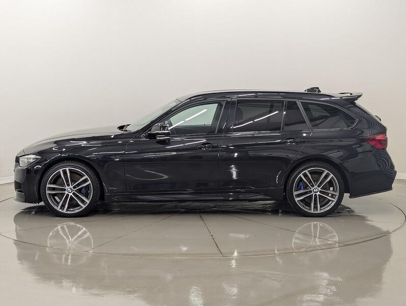 BMW 3 Series Photo freshmotors-75bd94ea1ca3963ed415cc4ad8b4a77023b47c03.jpg